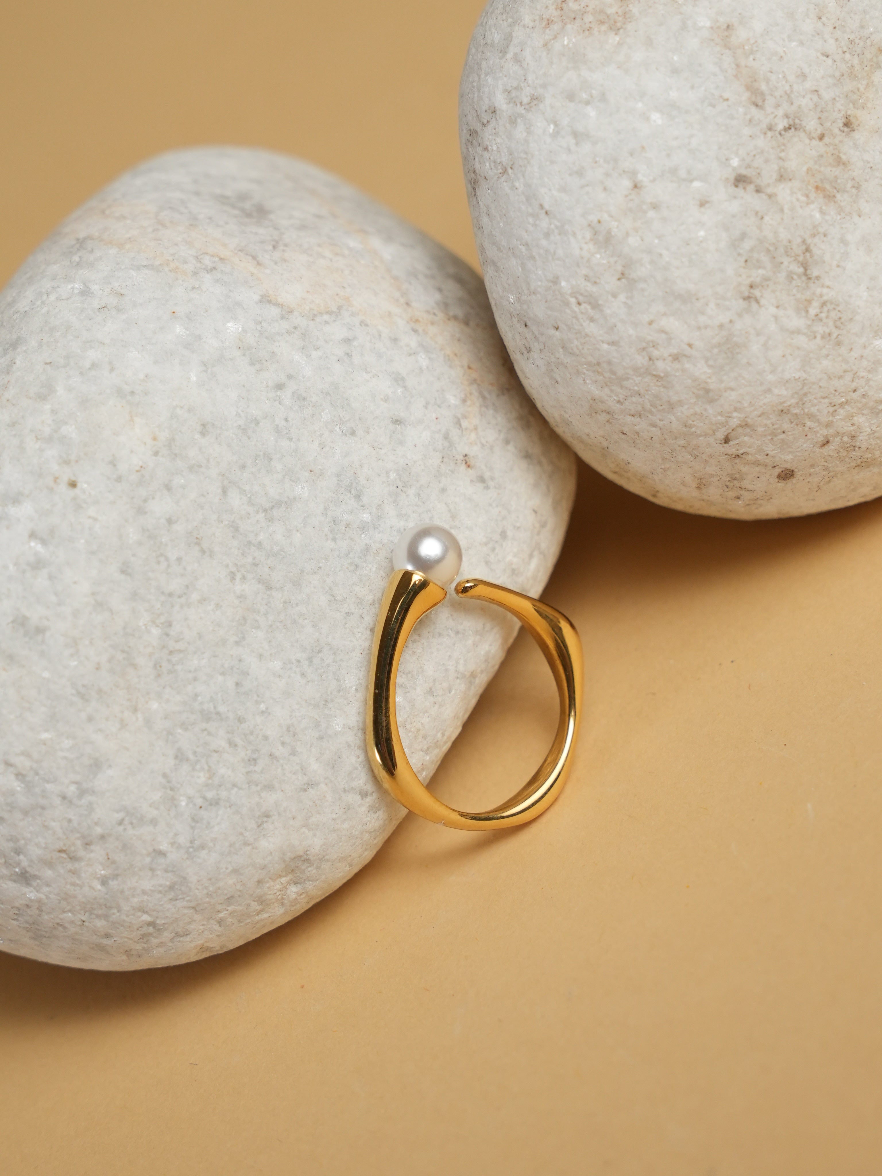 Misa Ring - Occultry