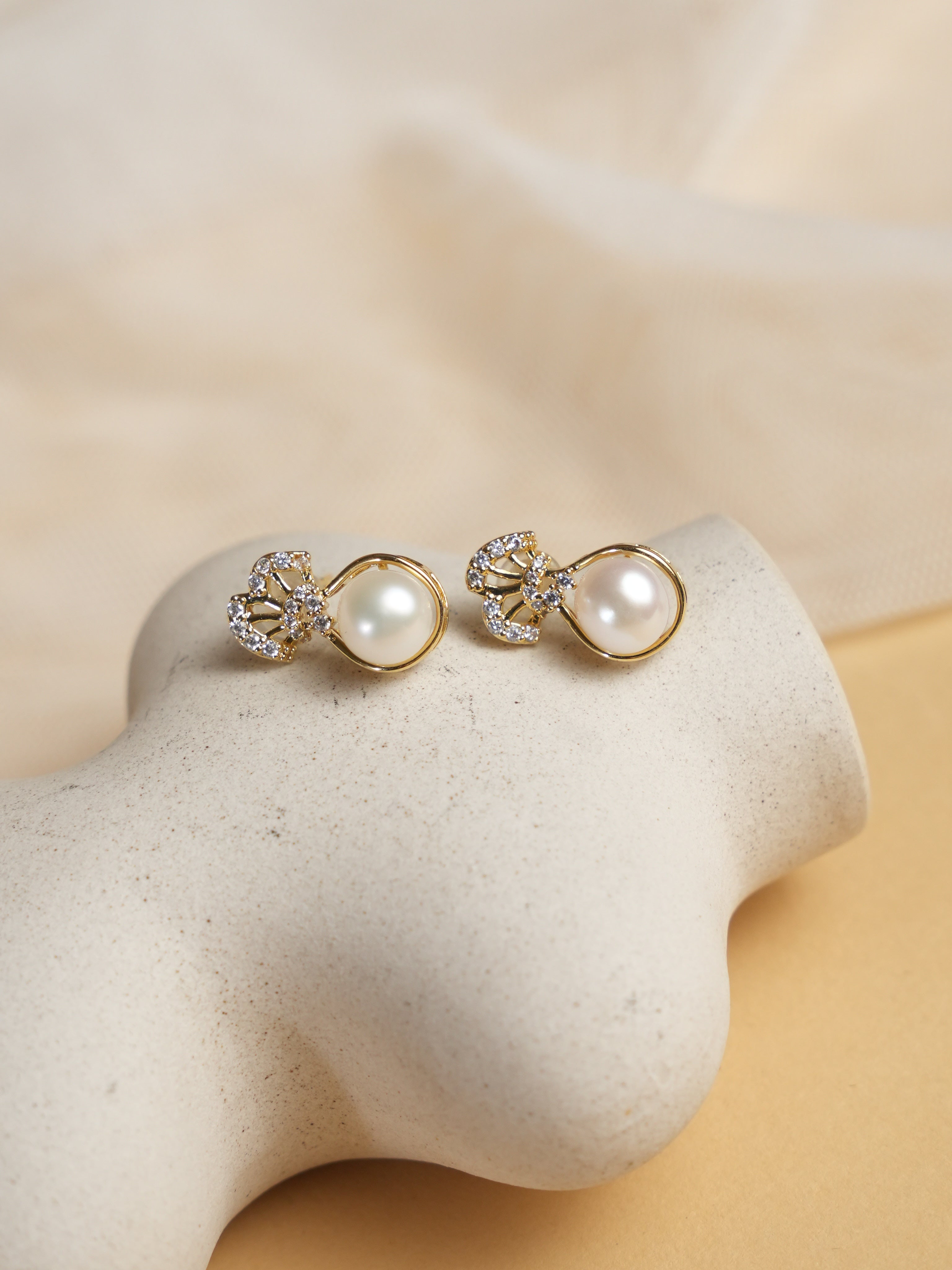 Moselle Studs - Occultry