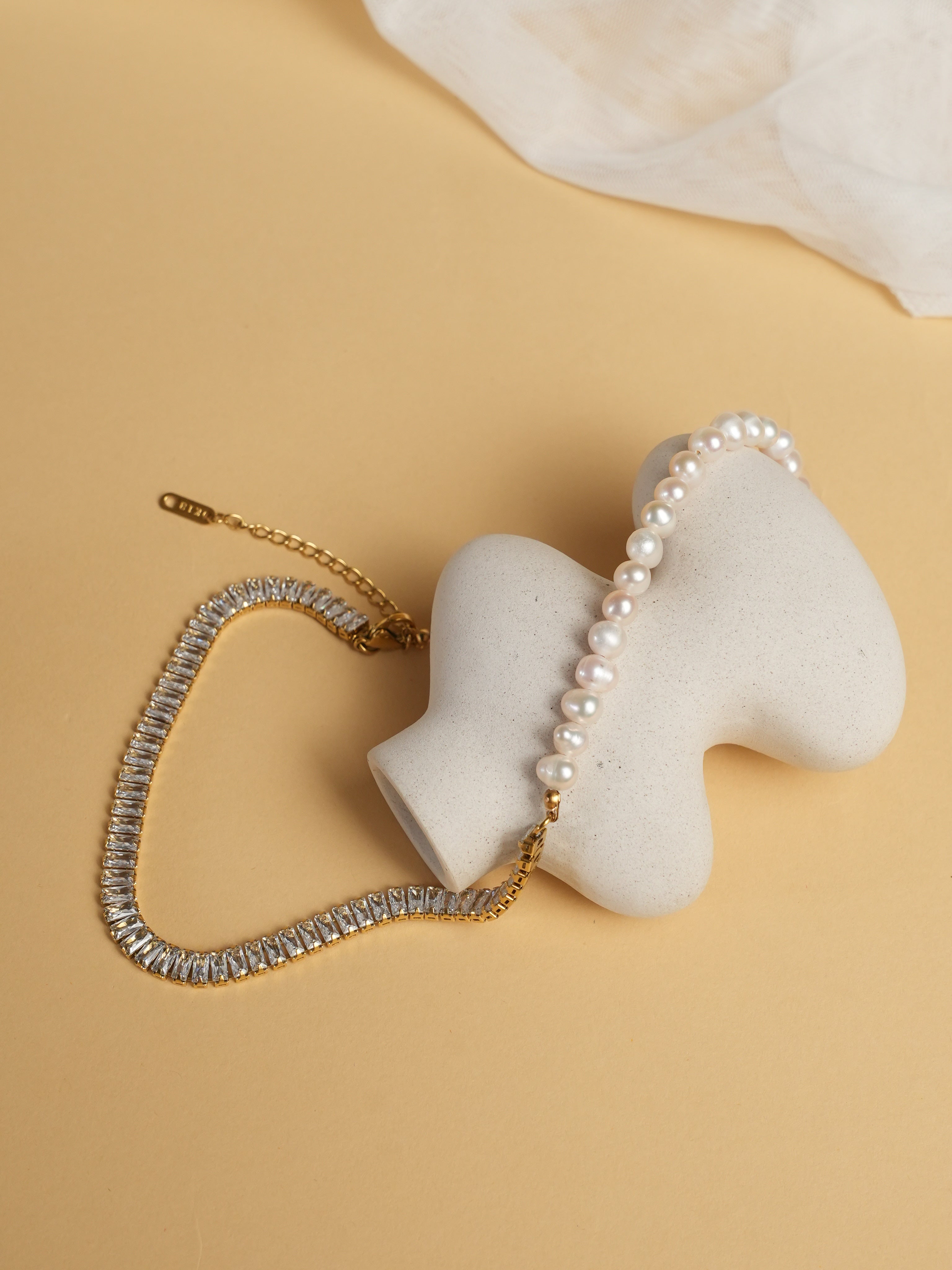 Marecchia Necklace - Occultry